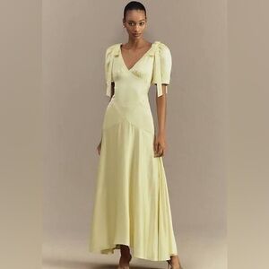 NWOT Mare Mare Bree Puff Sleeve V-Neck Satin Yellow Slip Dress